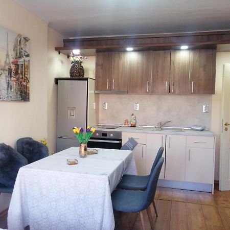 Apartamento Apartament ,,Edelvais- Lux" Nesebar Exterior foto