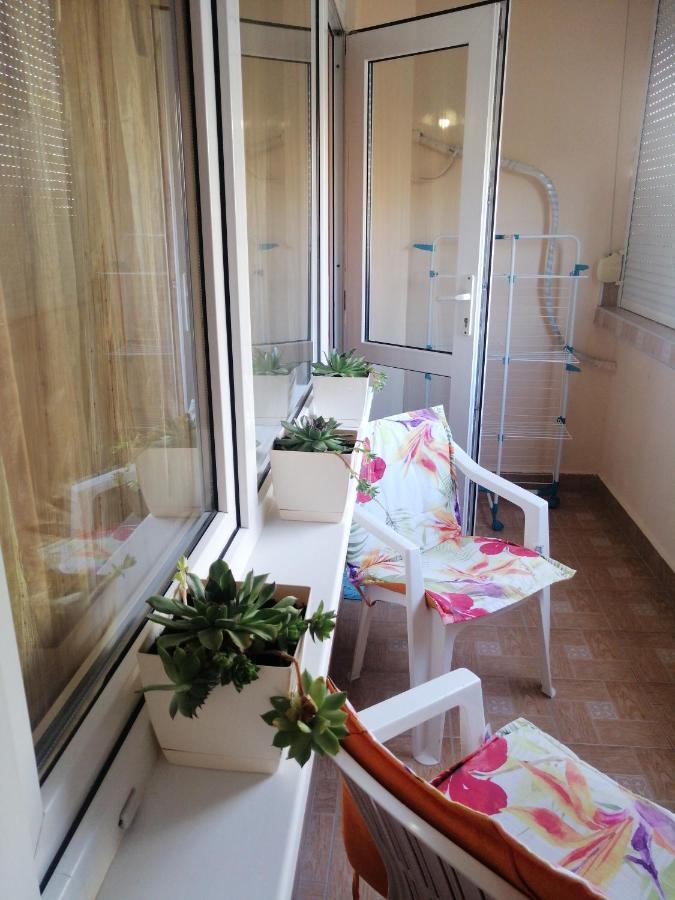 Apartamento Apartament ,,Edelvais- Lux" Nesebar Exterior foto