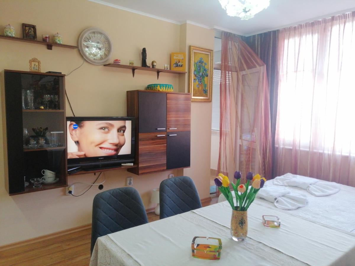 Apartamento Apartament ,,Edelvais- Lux" Nesebar Exterior foto